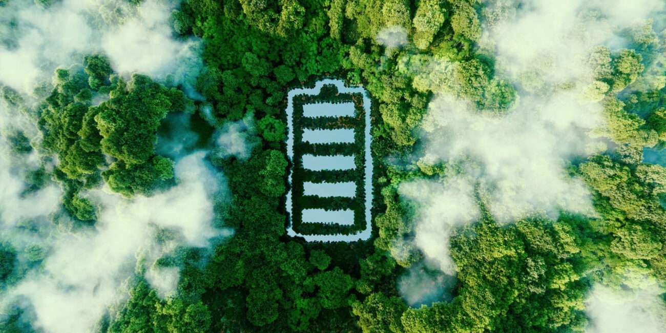 Uses, benefits, and solar water pump price in india